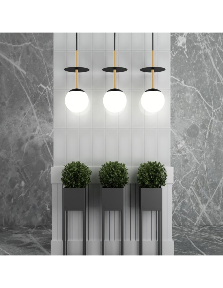 UMMO PLAAT A BRASS czarna sufitowa lampa wisząca z mosiądzem PLA132P0