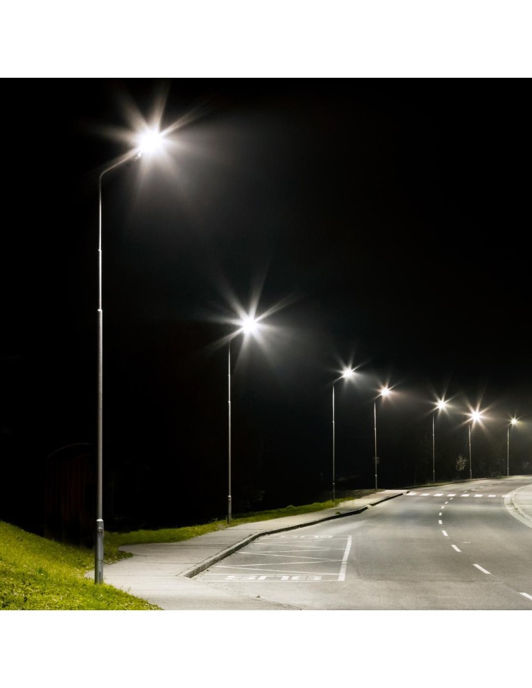 Eko-Light Latarnia Solarna Via 200W 2400lm 6000K EKO9096 Eko-Light Latarnia Solarna Via 200W 2400lm 6000K EKO9096
