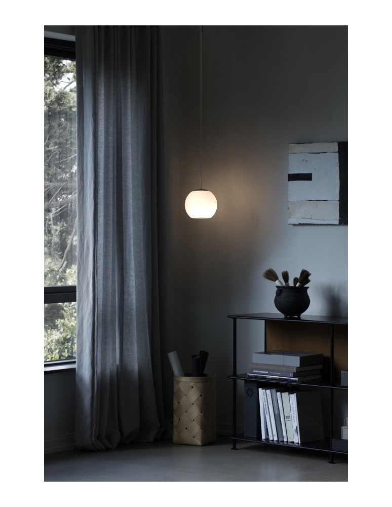 YASKR Lampa Wisząca Iliso 1xLED czarna PL0148 Białe Szkło, Czarny YASKR Lampa Wisząca Iliso 1xLED czarna PL0148 Białe Szkło, Czarny