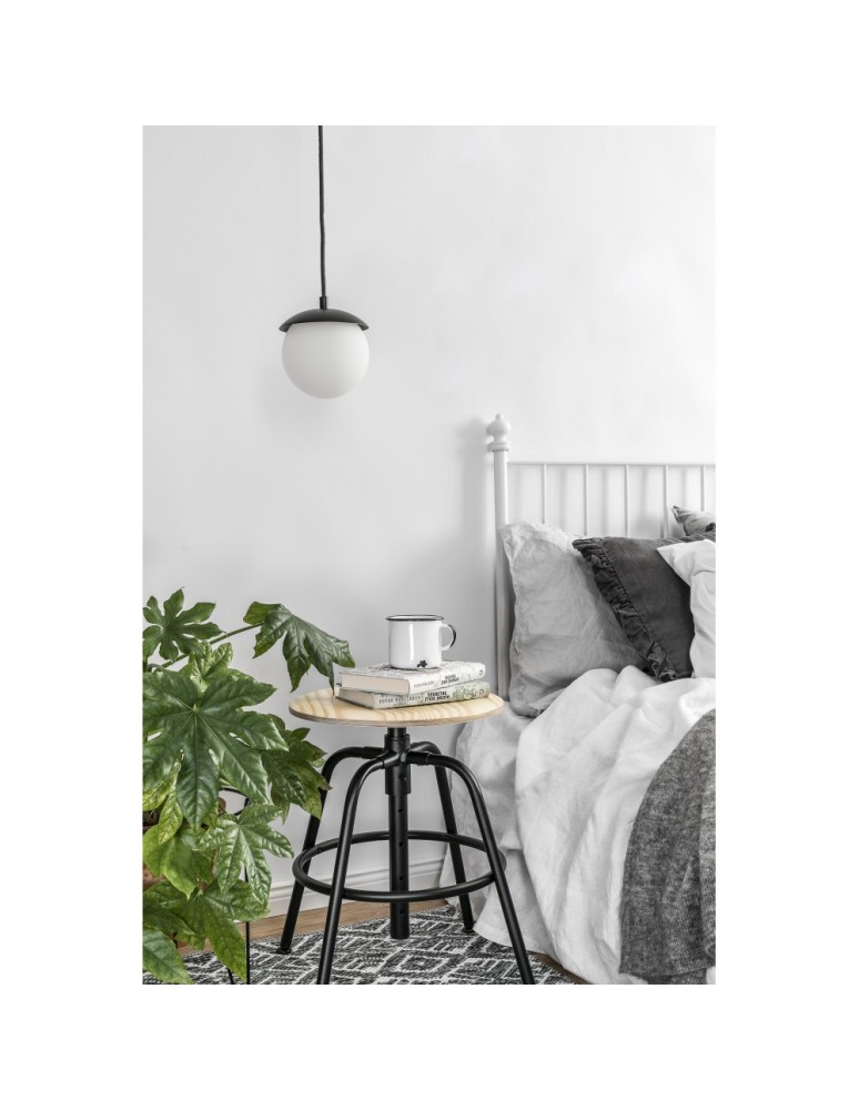 UMMO KUUL F czarna sufitowa lampa wisząca z podwyższoną szczelnością IP44 KLF122PS0 UMMO KUUL F czarna sufitowa lampa wisząca z podwyższoną szczelnością IP44 KLF122PS0