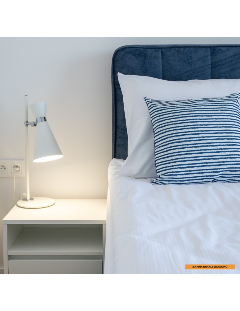 Argon LUKKA lampa biurkowa 1 pł. 1x15W (max) biały struktura elementy chromowane 3890 Argon LUKKA lampa biurkowa 1 pł. 1x15W (max) biały struktura elementy chromowane 3890