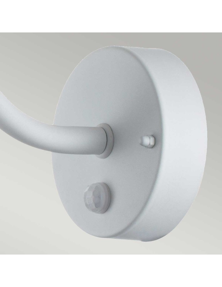 Elstead Lighting Latarnia naścienna z czujnikiem PIR Klampenborg - 1 źródło światła - Biała IP44 KLAMPENBORG-PIR-WHT