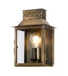 Kinkiety zewnętrzne - Elstead Lighting Latarnia naścienna Lambeth Palace - 1 źródło światła - Postarzany mosiądz IP44 LAMBETH-PALACE - product 1