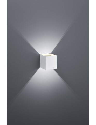 TRIO LOUIS Ścienna 1 x SMD LED, 4,5W, 3000K, 450Lm, 10x10x10cm 223310131